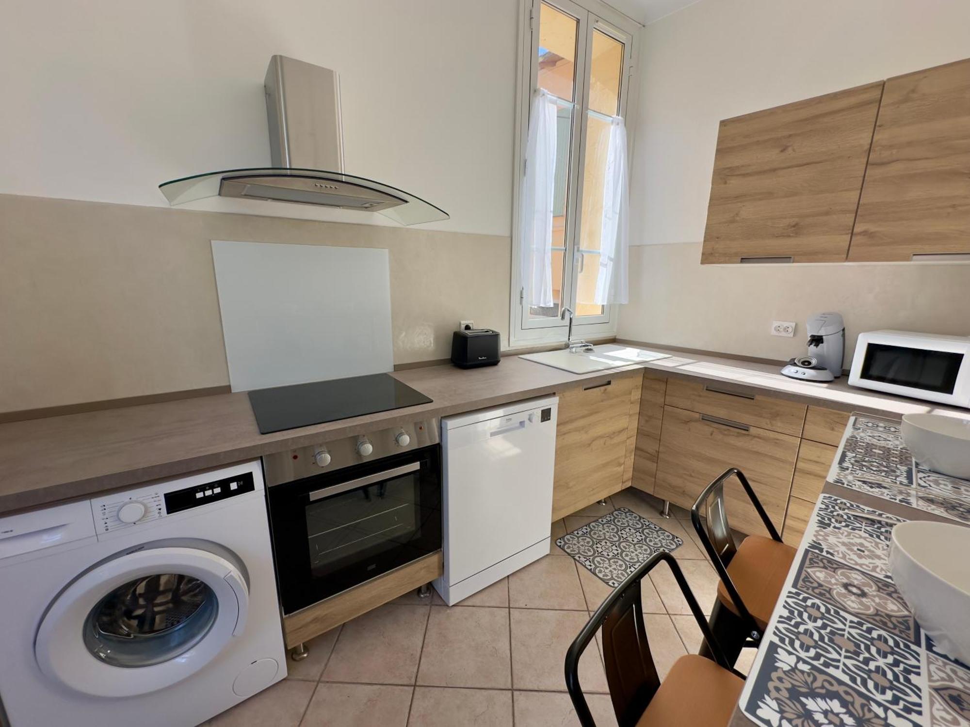 Apartment Soleil Et Confort - Moderne A *